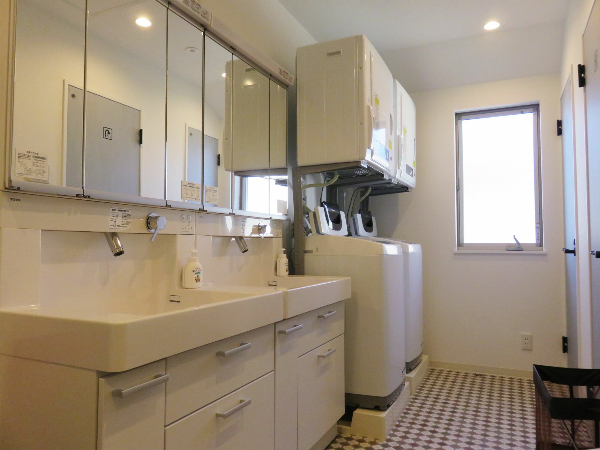 Hiromas Inn Chitose-Karasuyama Tokio Zewnętrze zdjęcie